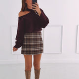 FALL IS COMING BORDEAUX CUT-OUT SWEATER