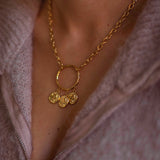 MYSTIC CIRCLE GOLD NECKLACE