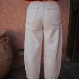 WHITE BALLOON JEANS 9223
