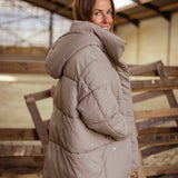 INDIE-JANE TAUPE PUFFER JACKET