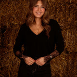 KODA BLACK LACE V-NECK PULL