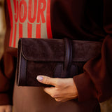 WESTERN BROWN SUEDE POCHETTE