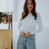 NATHALIE WHITE BASIC LONGSLEEVE SHIRT