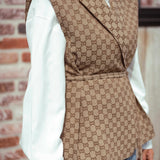 HAISLEY TAUPE SLEEVELESS BLAZER