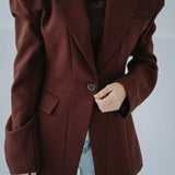 ANOUSHKA'S GO-TO DARK BURGUNDY BLAZER