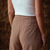 PEYTON BEIGE MUSTHAVE PANTS