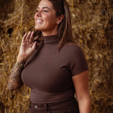 ABIGAIL BROWN TURTLENECK SHORTSLEEVE TOP