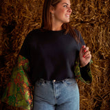 FREYA DARK BLUE SWEATER / OLIVE GREEN SLEEVES