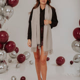 COSY SEASON GREY SCARF