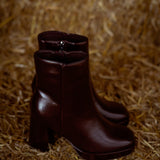 STELLA BROWN SHINY LEATHER HEEL BOOTS