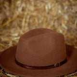 COWGIRL HAT LIGHT BROWN