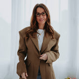 ANOUSHKA'S GO-TO TAUPE BLAZER