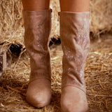 YEE-HAW BEIGE DIAMOND COWBOY BOOTS