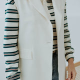 SELENA ECRU SLEEVELESS BLAZER