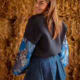 FREYA DARK BLUE SWEATER / BLUE SLEEVES