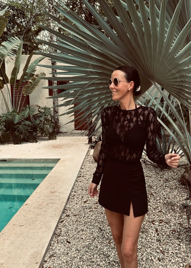 CARIBE BLACK LACE LONGSLEEVE TOP